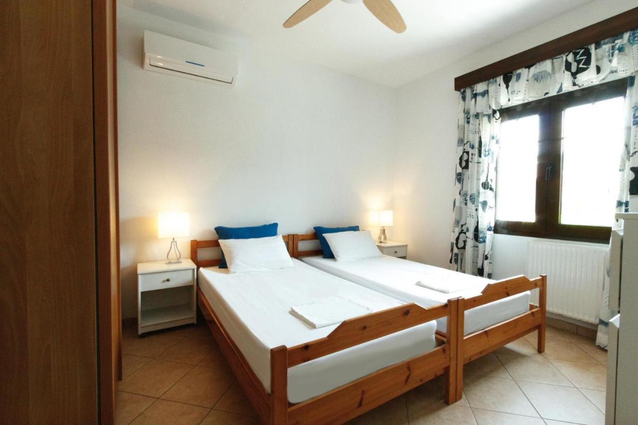Villa Paradiso Neos Marmaras Luaran gambar